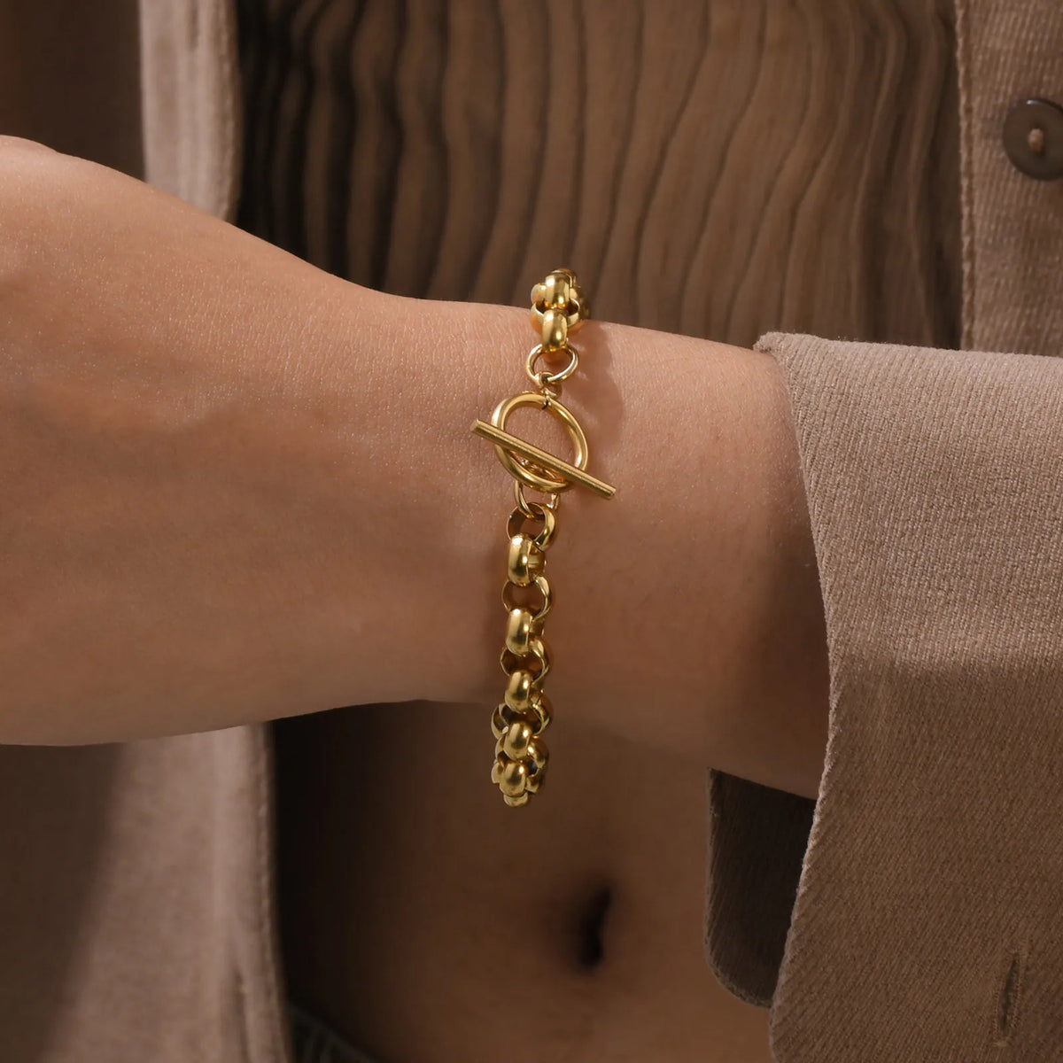 Chunky Stainless Steel Rolo Chain Choker Necklace – Gold, OT Toggle Chain Choker Necklace SPOT