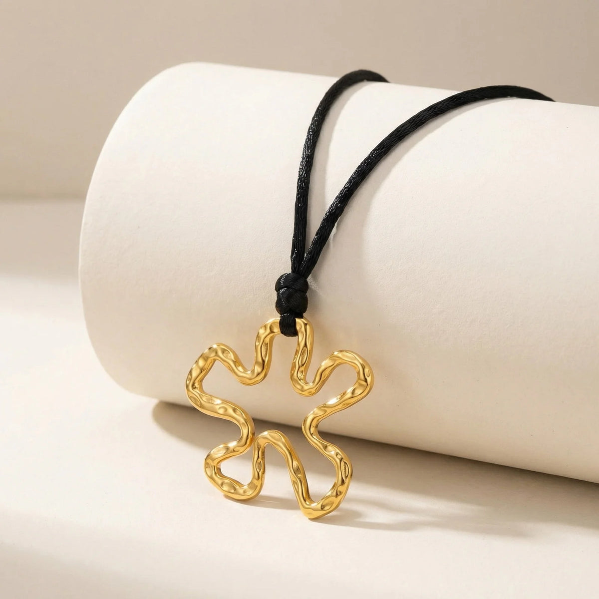 Black Onyx Round Pendant Necklace – Gold Plated Boho Jewelry Pendant Necklace SPOT
