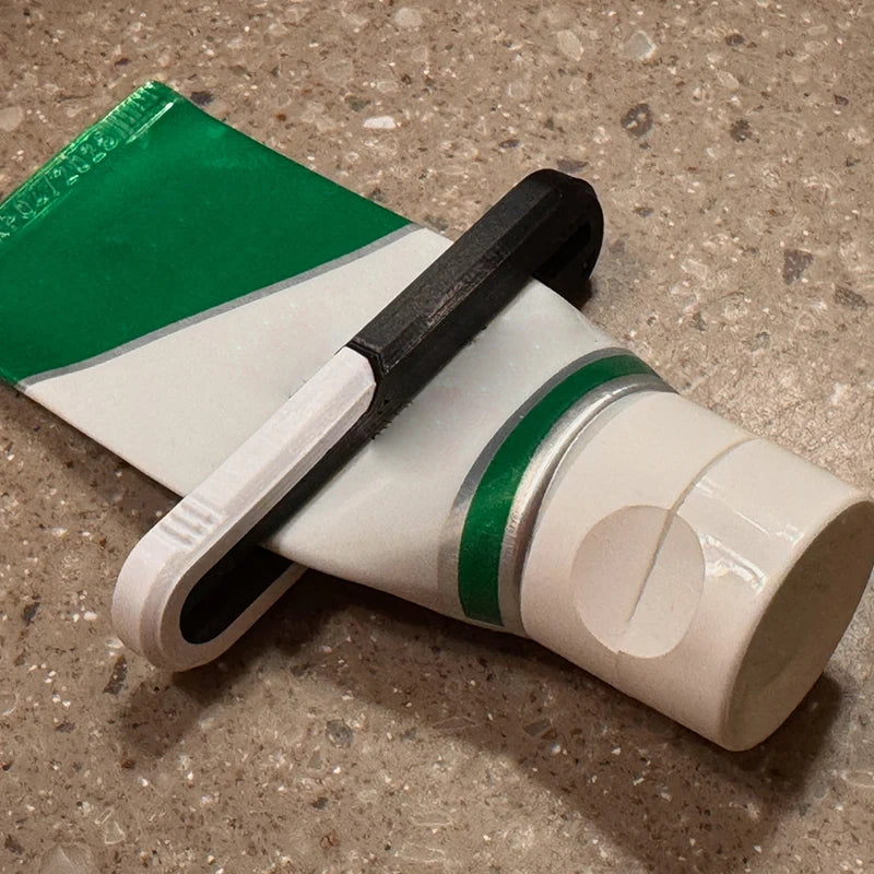 Toothpaste Tube Squeezer 1/2/3 Pack – Multi-Use Roller Tube Squeezer SPOT
