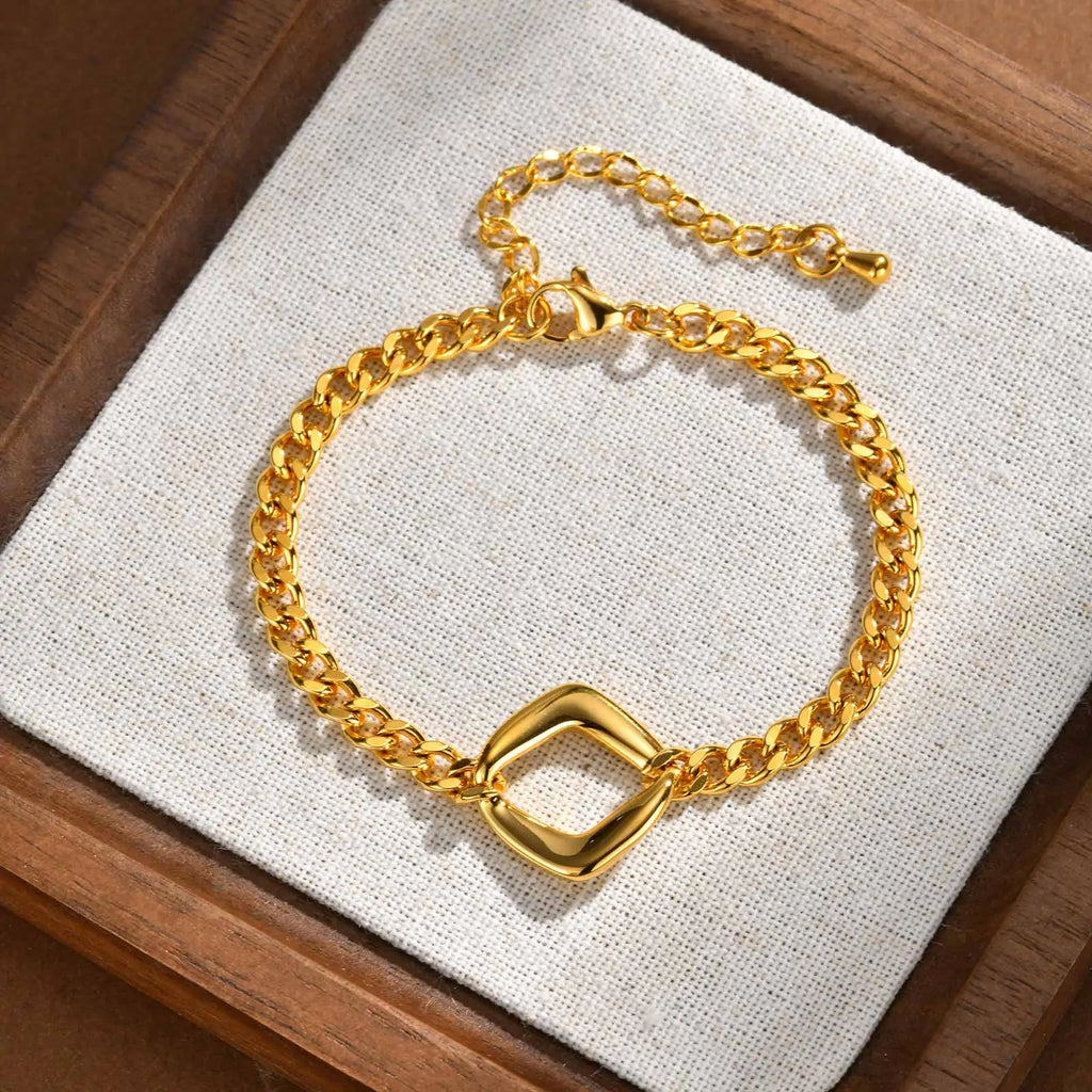 Minimalist Cuban Chain Bracelet – Gold Stainless Steel Women Chain Link Bracelet SPOT