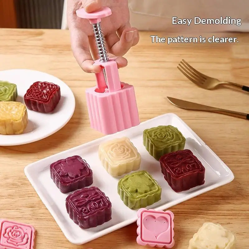 Hand Press Mooncake Mold with 4 Interchangeable Stamps Pastry Baking Mold SPOT