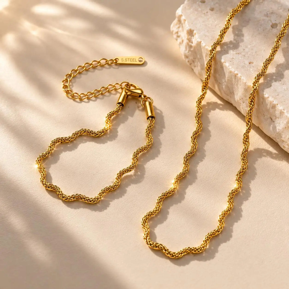Twisted Rope Chain Necklace – PVD Gold Stainless Steel Chain Necklace SPOT