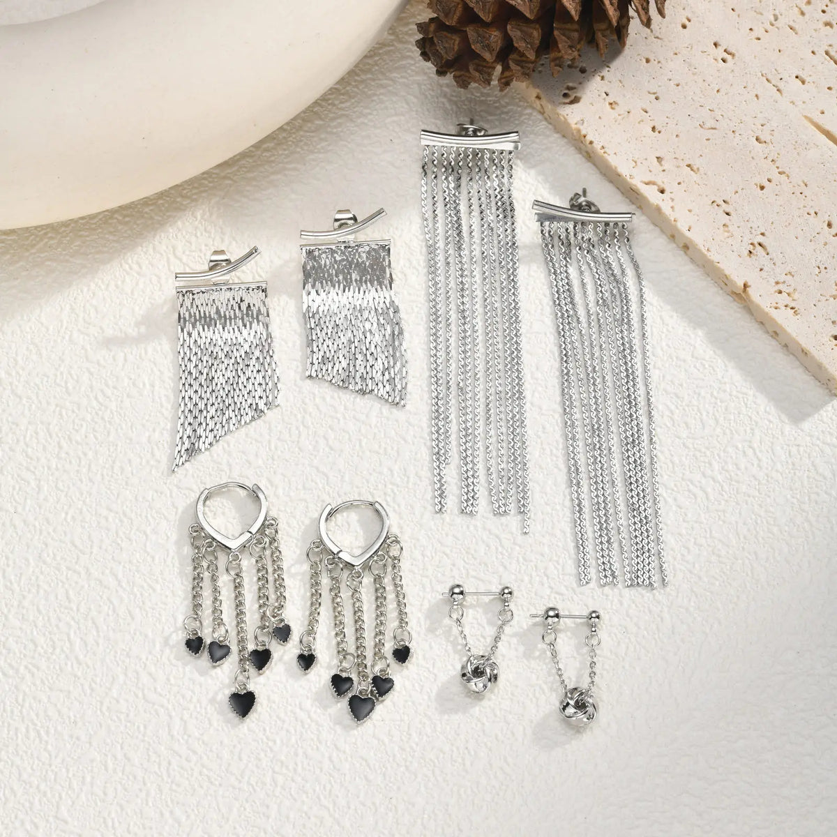 Long Chain Tassel Drop Earrings – Y2K Statement Jewelry Tassel Drop Earrings SPOT
