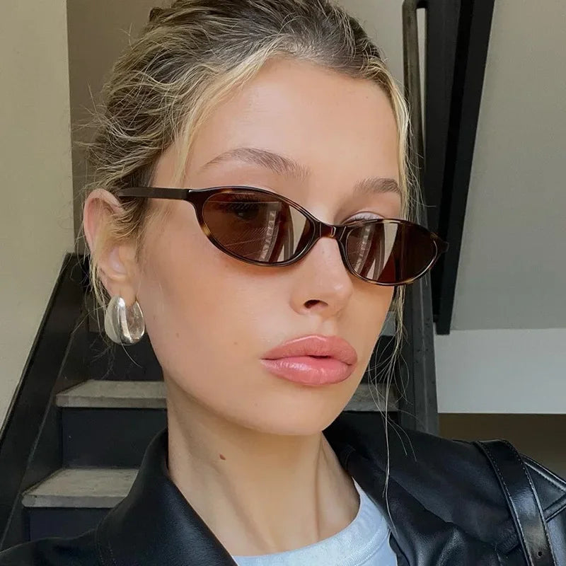 Vintage Oval Ellipse Sunglasses – Unisex Mirror Lens Small Frame Fashion Sunglasses SPOT