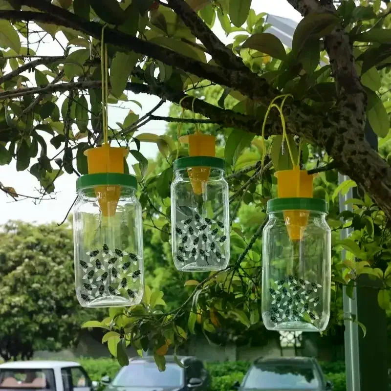 Reusable Hanging Fly Trap – Non-Toxic BPA-Free Pest Catcher Outdoor Pest Trap SPOT