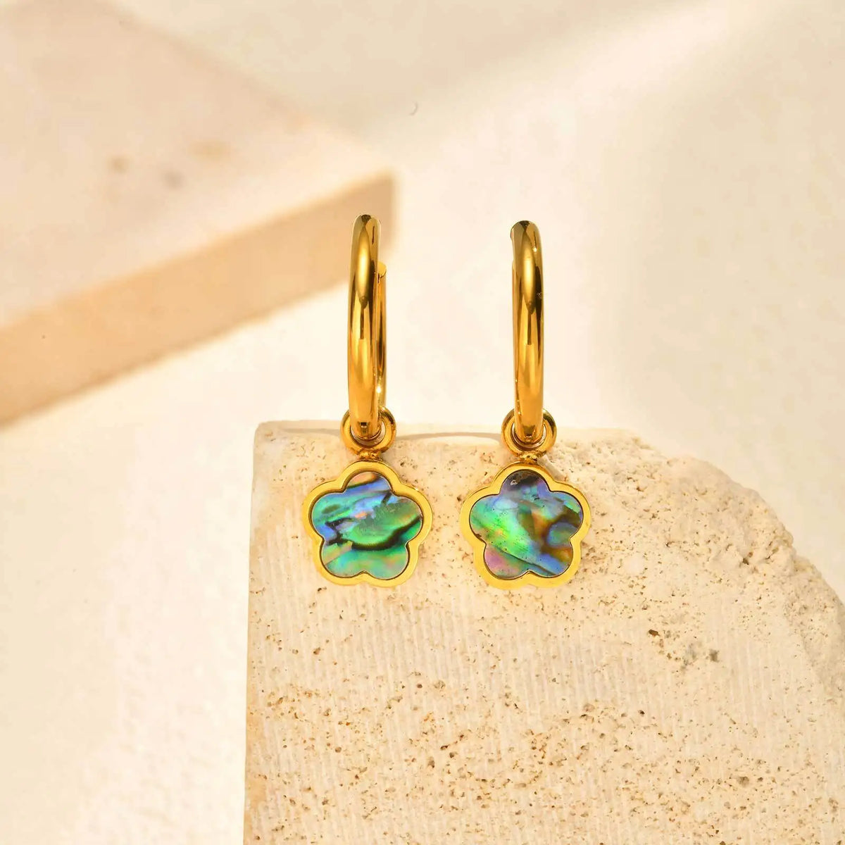 Stainless Steel Shell Flower Hoop Earrings – Huggie Hoops Hoop Earrings SPOT