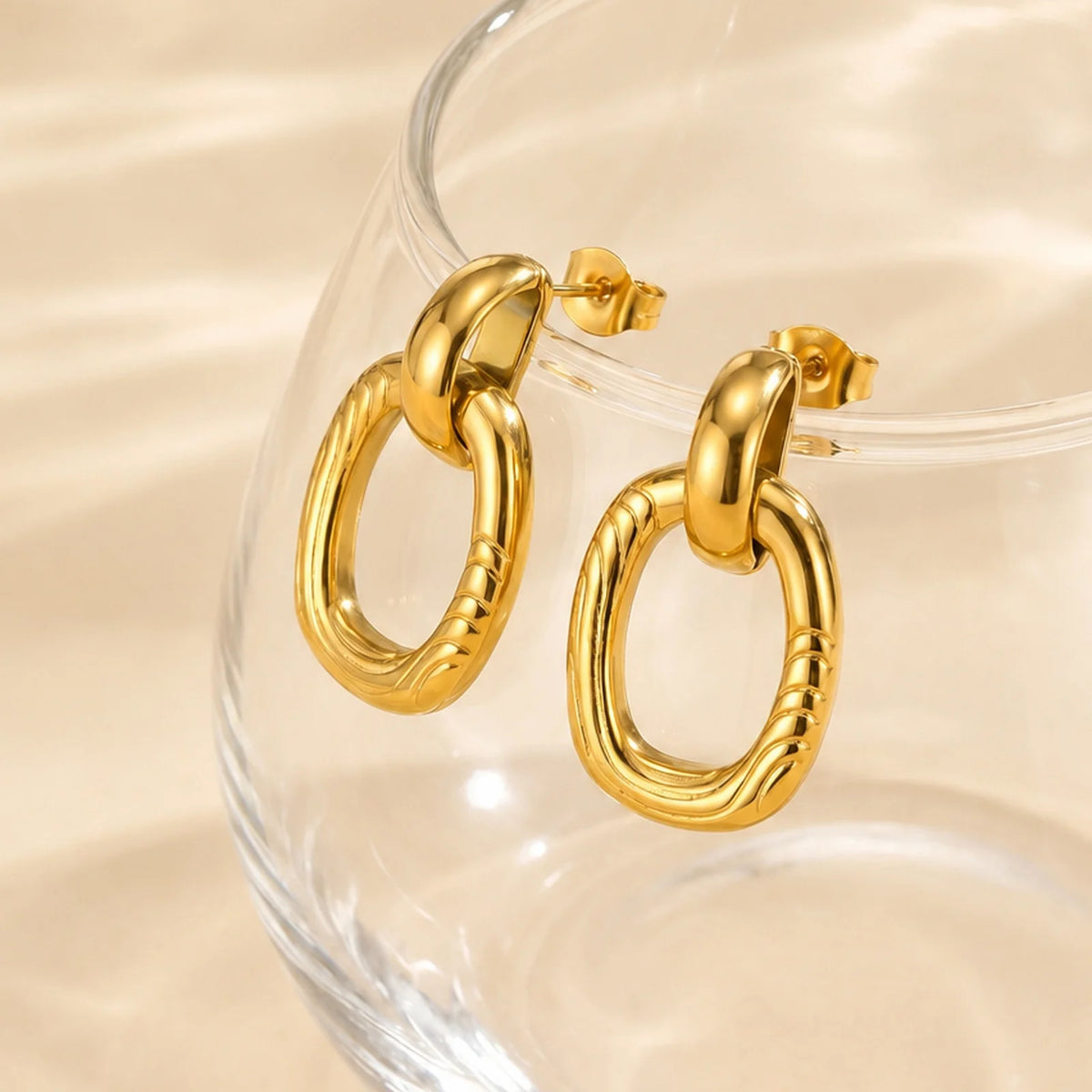 Geometric Dangle Earrings – 18K Gold Plated Statement Jewelry Dangle Earrings SPOT