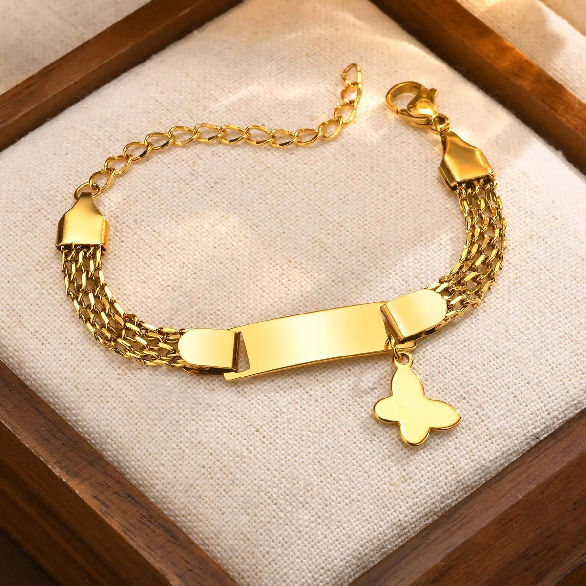 Personalized Baby Name Bracelet – Butterfly Heart Engraved Personalized Bracelet SPOT