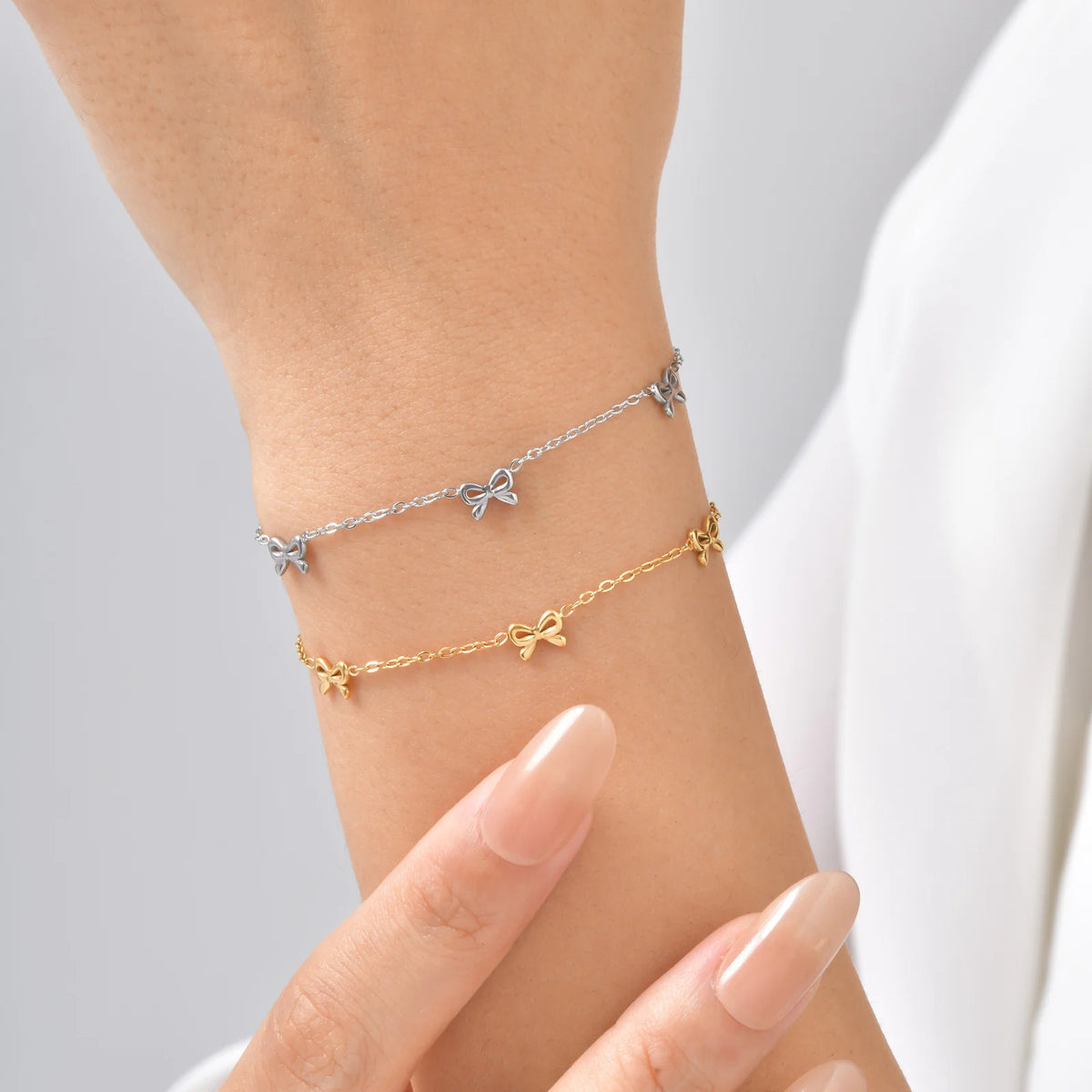 Meaeguet Silver Bow Bracelet – Stainless Steel Layered Chain Chain Link Bracelet SPOT