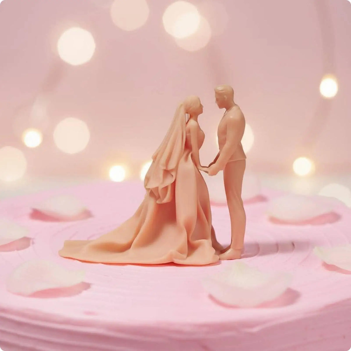 Wedding Couple Figurine – Resin Bride & Groom Sculpture Decorative Figurine SPOT