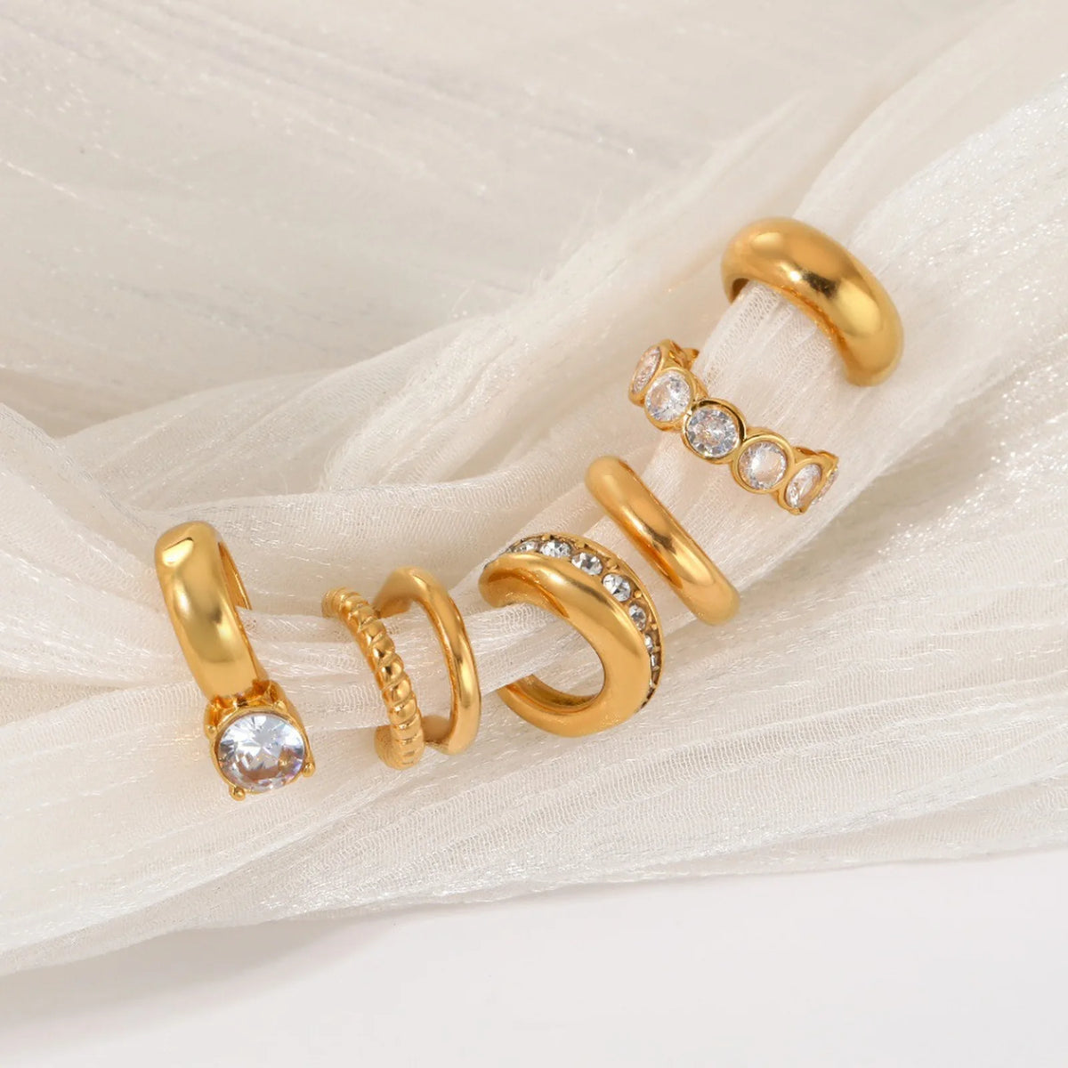 Twist Rope Ear Cuff – Gold Non-Piercing Clip Earrings Clip-On Ear Cuff SPOT