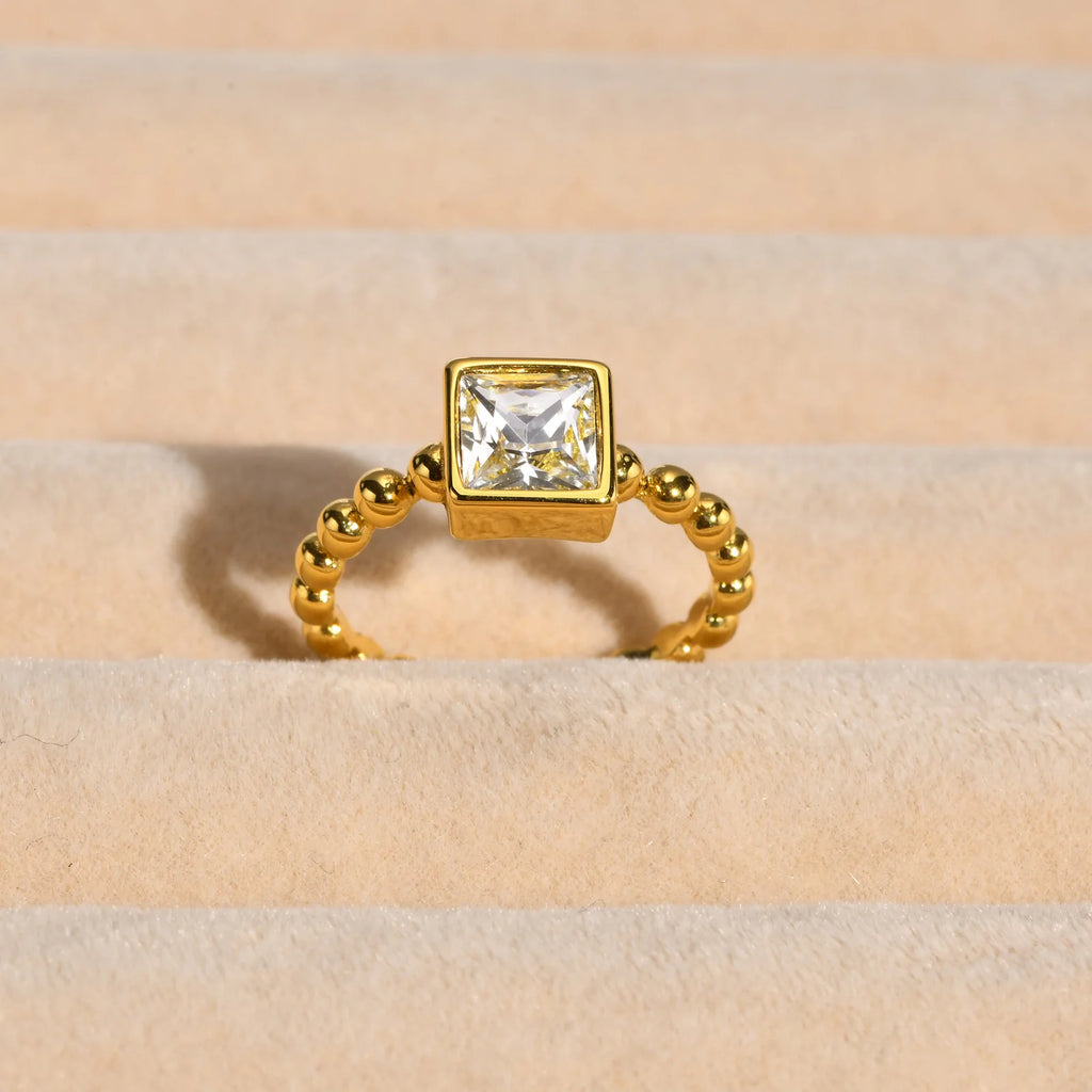 Bezel Set CZ Beaded Chain Ring – 18K Gold Stainless Steel Fashion Ring SPOT
