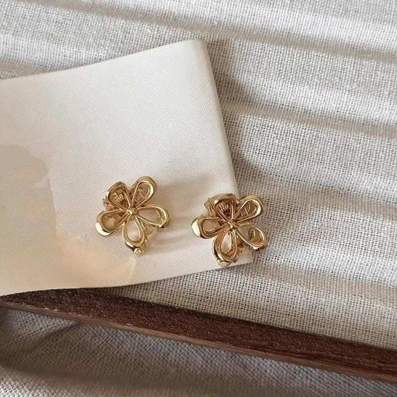 10-Pack Mini Metal Hair Claw Clips – Flower & Butterfly Hair Claw Clips SPOT Gold