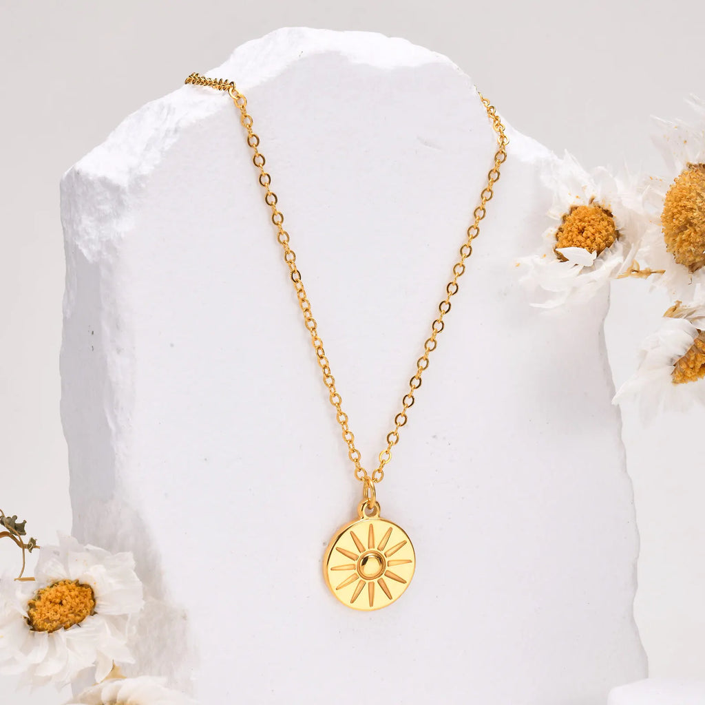 Sun Coin Pendant Necklace – 18K Gold Plated Medallion Women Pendant Necklace SPOT