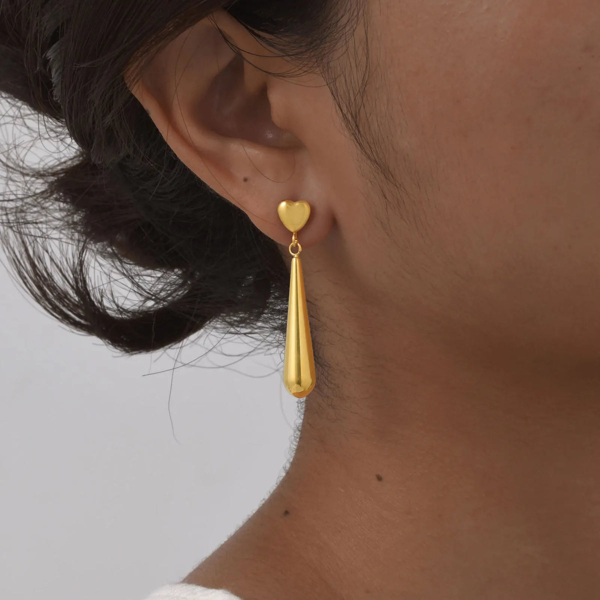 Waterdrop Gold Dangle Earrings – Hypoallergenic Stainless Steel Drop Earrings SPOT