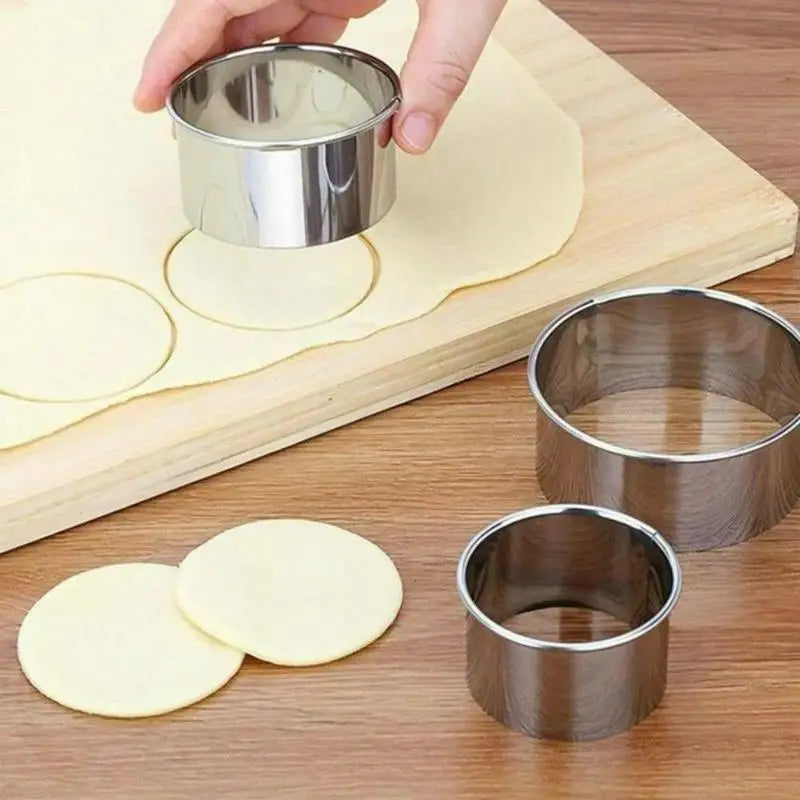5-Piece Round Stainless Steel Cookie & Dumpling Cutter Set Cookie Cutter Set SPOT