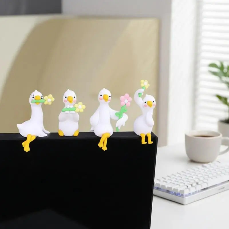 Cute Mini Goose Figurines – Desk, Monitor & Dashboard Decor Decorative Figurine SPOT