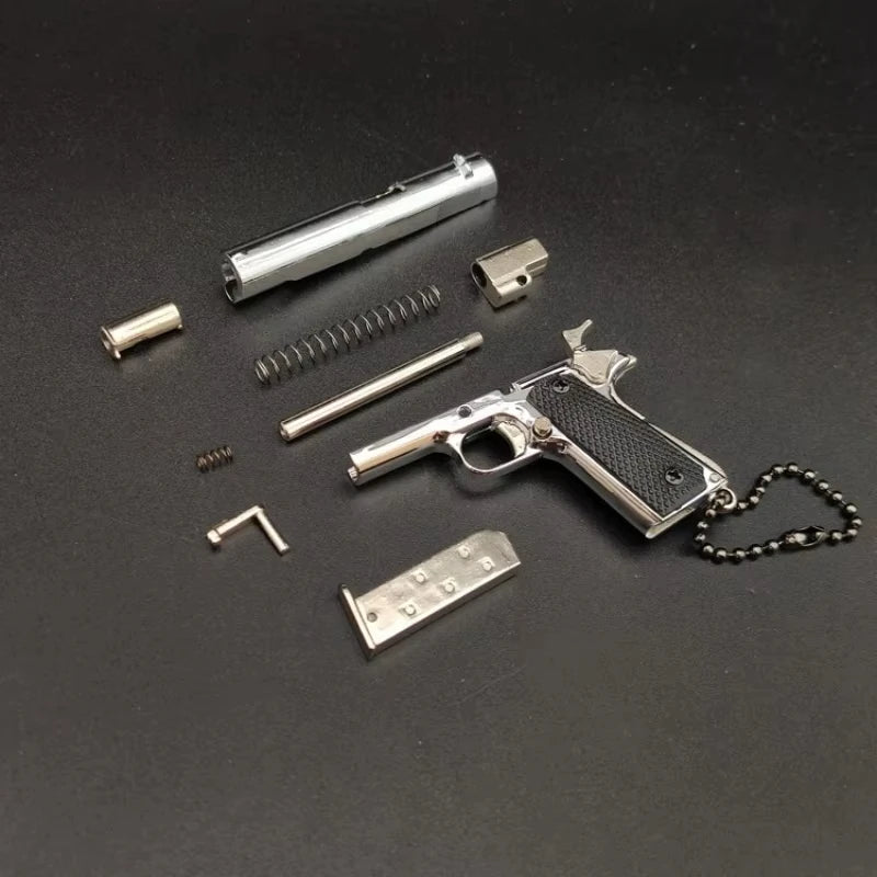 1:3 Mini Alloy M1911 Toy Gun Model Keychain – Gold Collectible Collectible Model Keychain SPOT