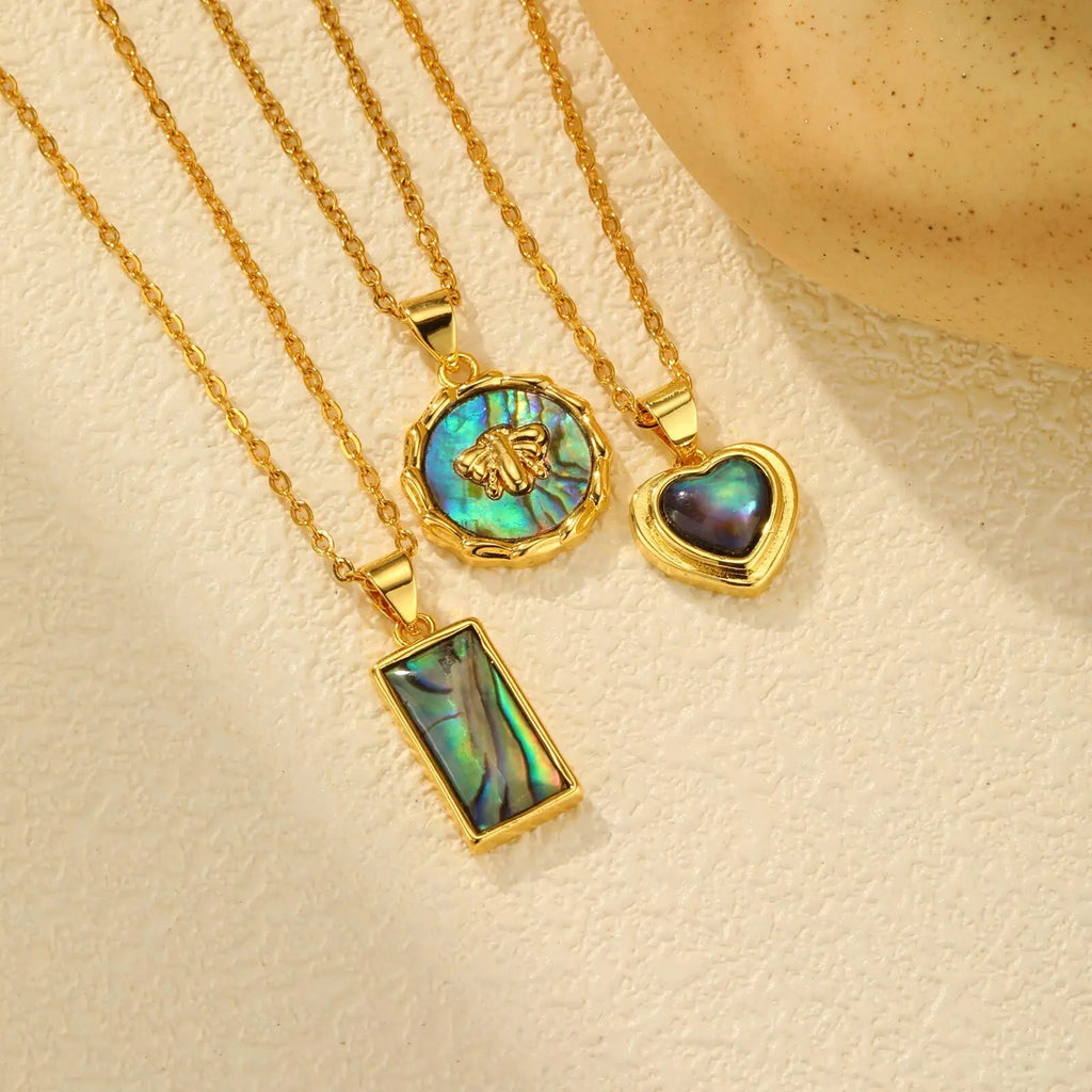 Meaeguet Abalone Shell Pendant Necklace – Waterproof Women Pendant Necklace SPOT