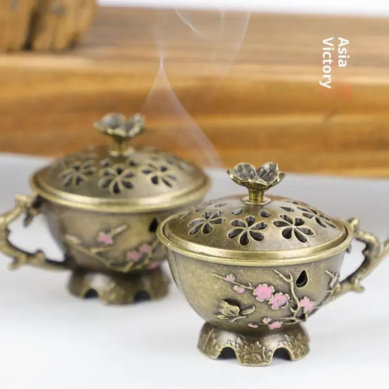 Retro Plum Blossom Incense Burner | Zinc Alloy Hollow Design Incense Burner SPOT