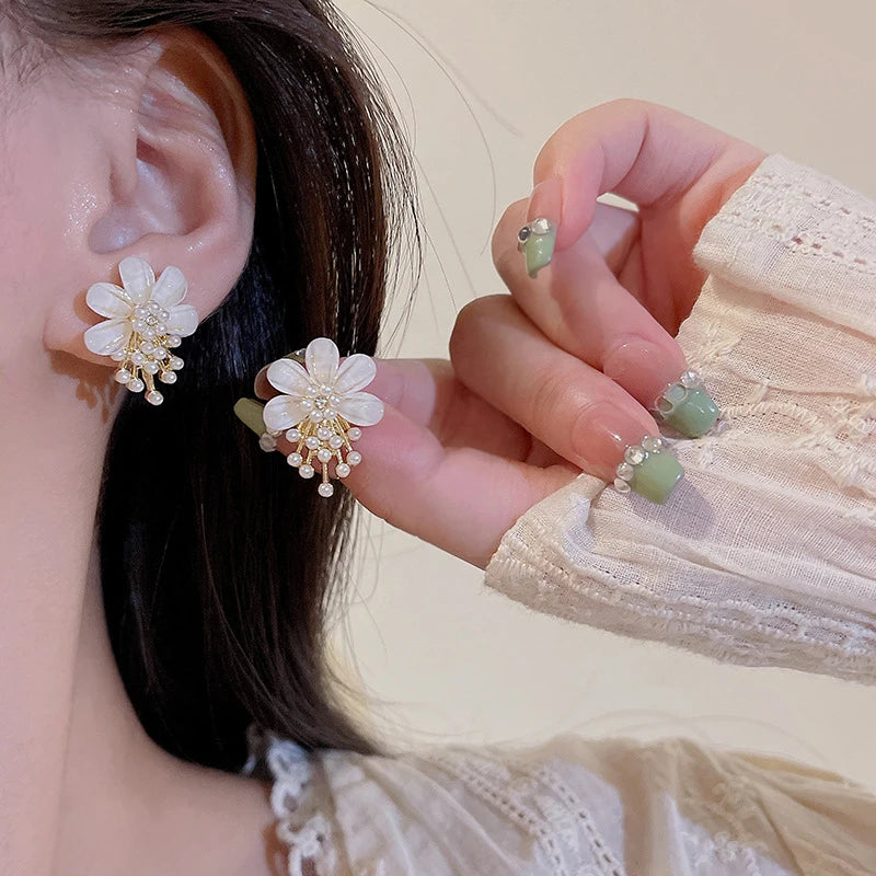 Flower Pearl Tassel Drop Earrings – Wedding & Party Jewelry Drop Earrings SPOT
