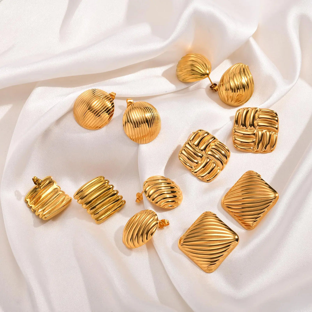 Meaeguet Gold Chunky Rectangle Stud Earrings – Geometric Statement Stud Earrings SPOT