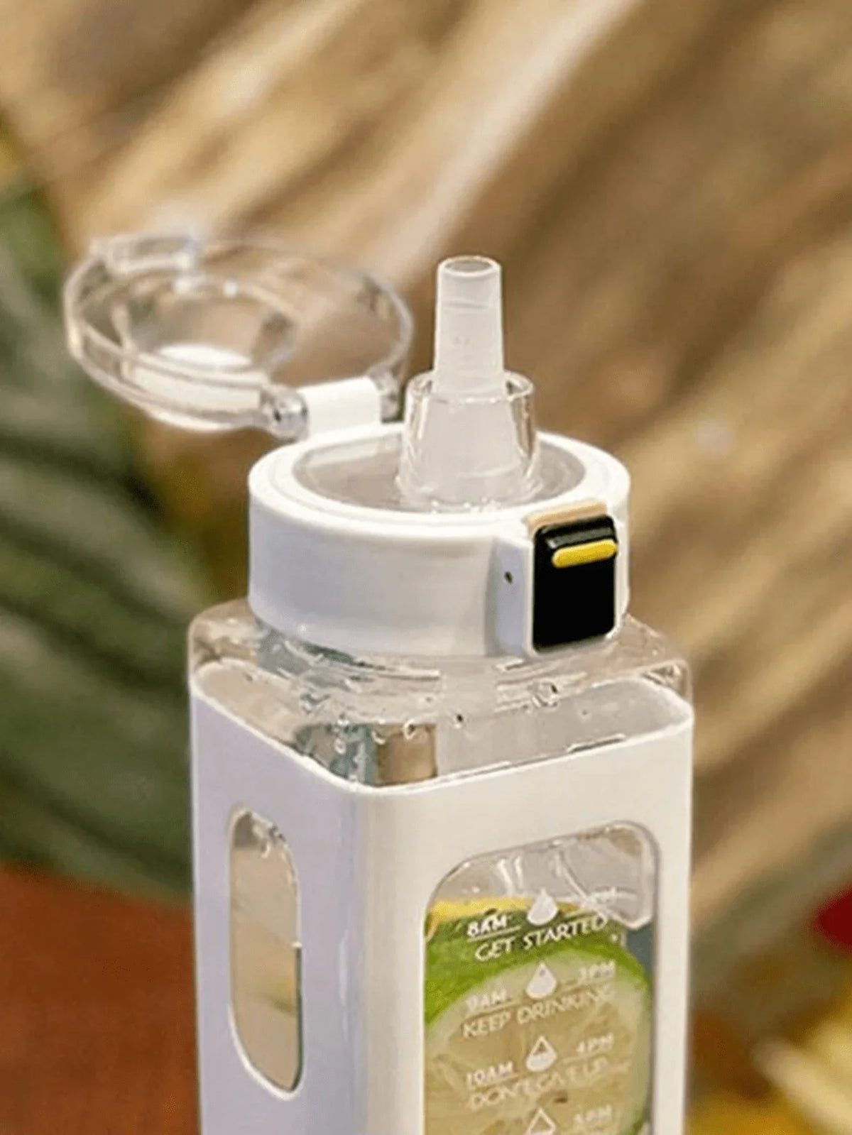 White Sports Water Bottle 700ml/900ml – Portable Sippy Cup Sports Water Bottle SPOT