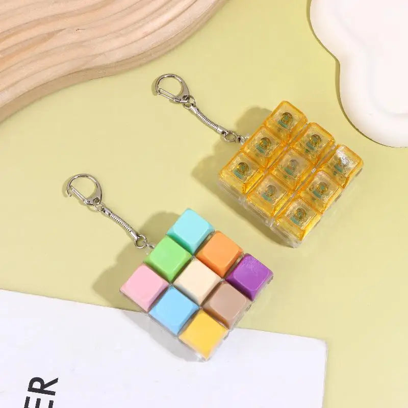 9-Key Mini Finger Keyboard Keychain – Clickable Fidget Toy Fidget Keychain Toy SPOT