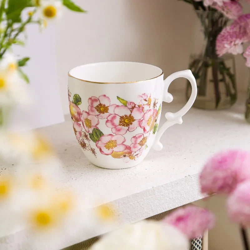 Bone China Luxury Tea Cup – Flower Handle & Gold Gilding Luxury Teacup SPOT 250ml