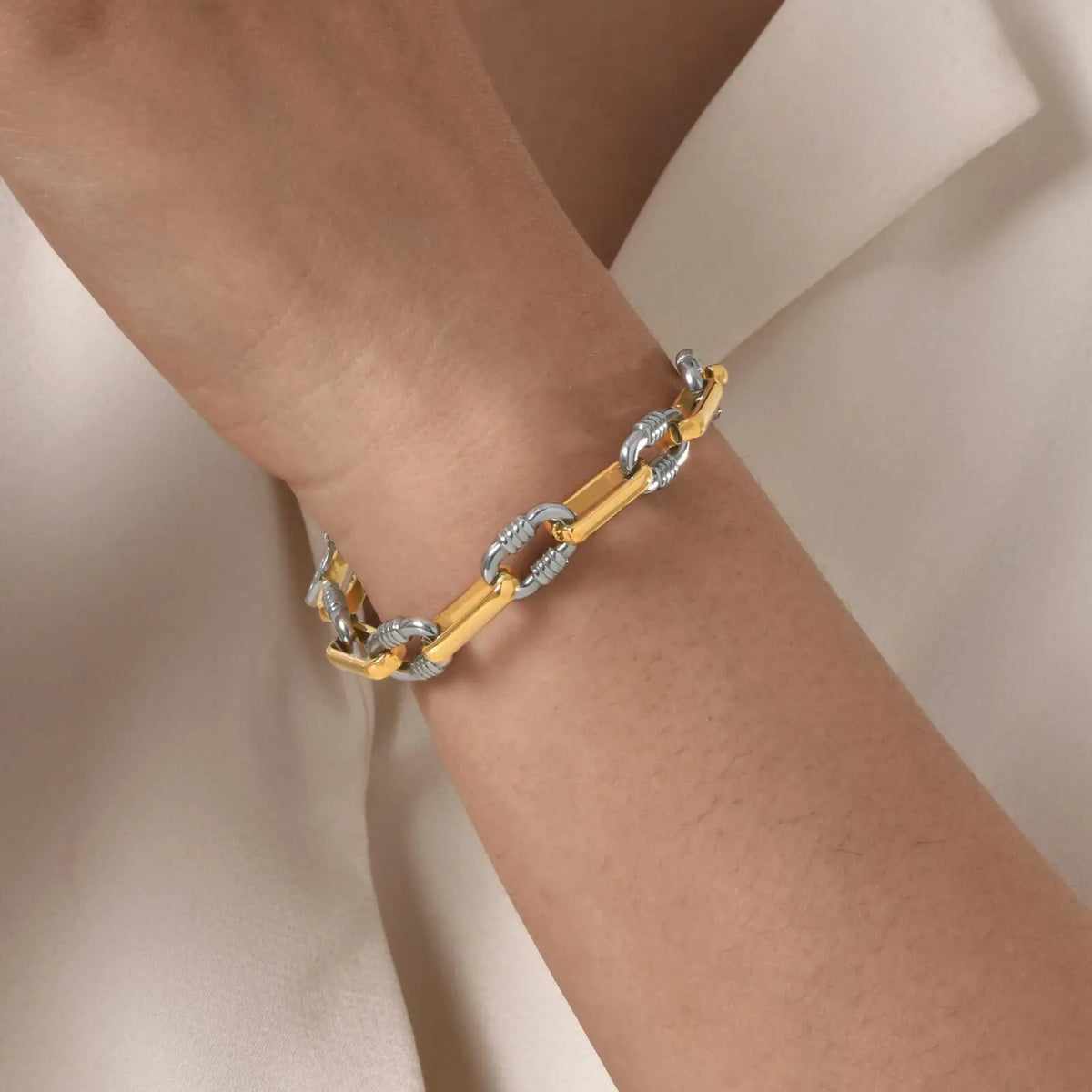 Two-Tone Chunky Paperclip Chain Bracelet – Stainless Steel Chain Link Bracelet SPOT