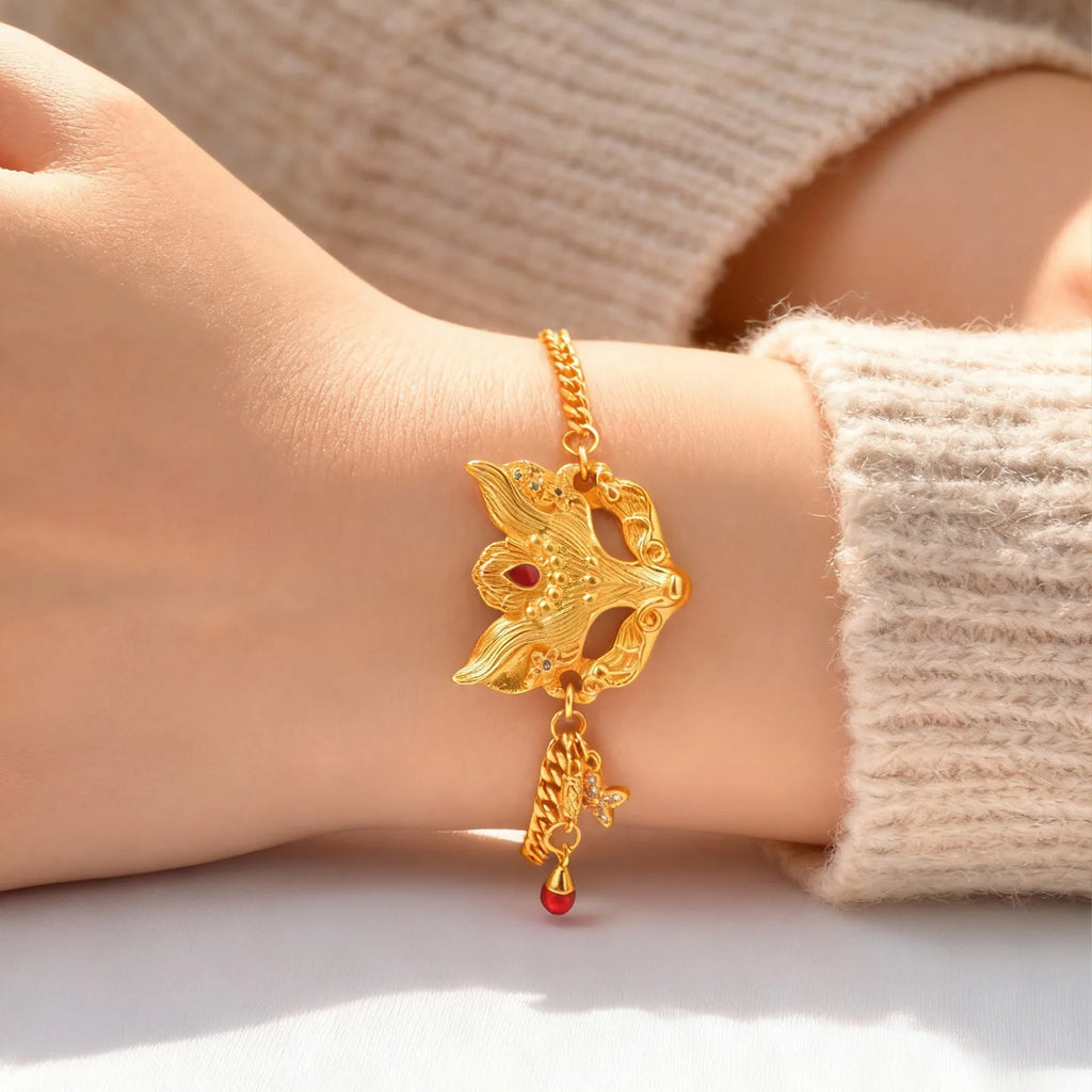 Golden Fox Mask Charm Bracelet – Fantasy Cosplay Fashion Charm Bracelet SPOT