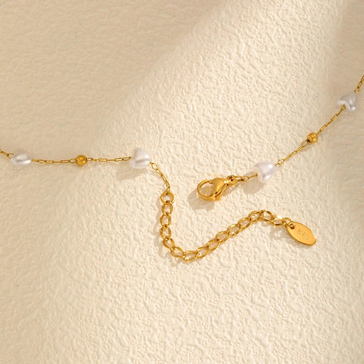 Love Heart Pearl Necklace – 18K Gold Plated, Waterproof Gift Pearl Chain Necklace SPOT