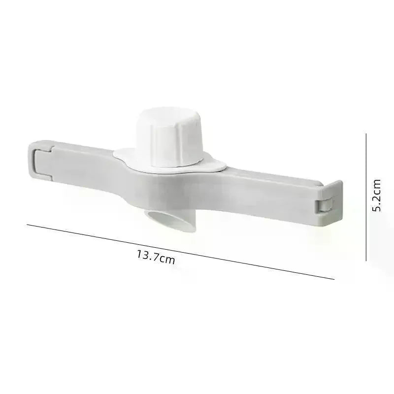 Snack Bag Sealing Clips with Pour Spout | BPA-Free 4/8-Pack Food Bag Clips SPOT