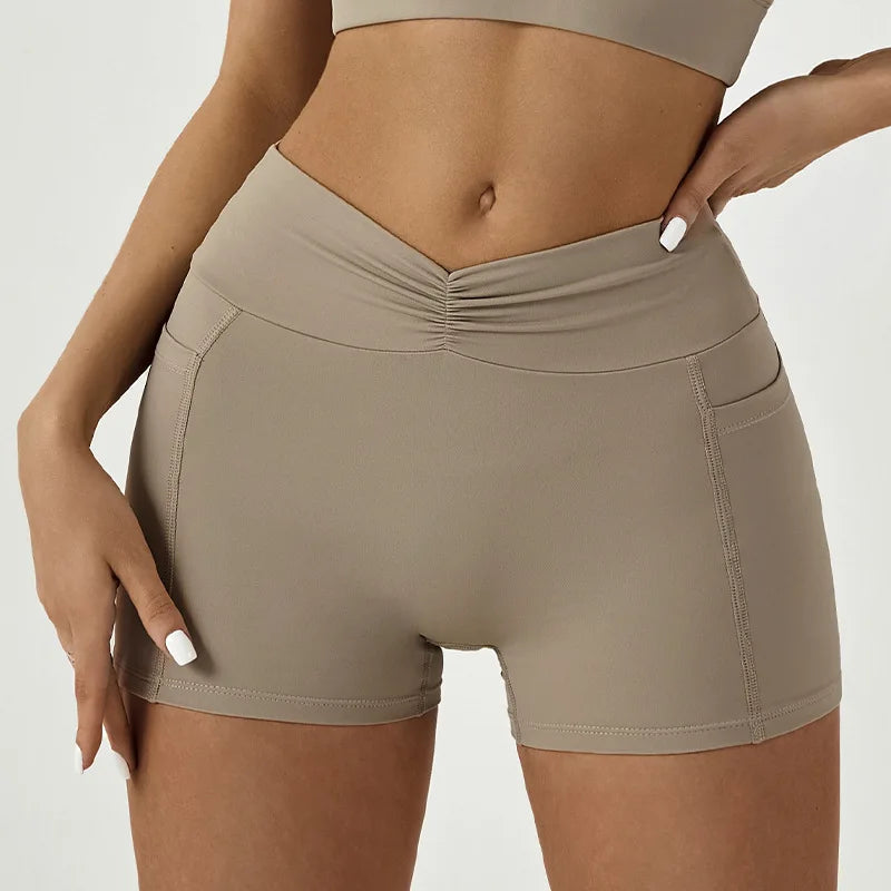 Women's High Waist Scrunch Biker Shorts with Pockets Biker Yoga Shorts SPOT cocoa color M
