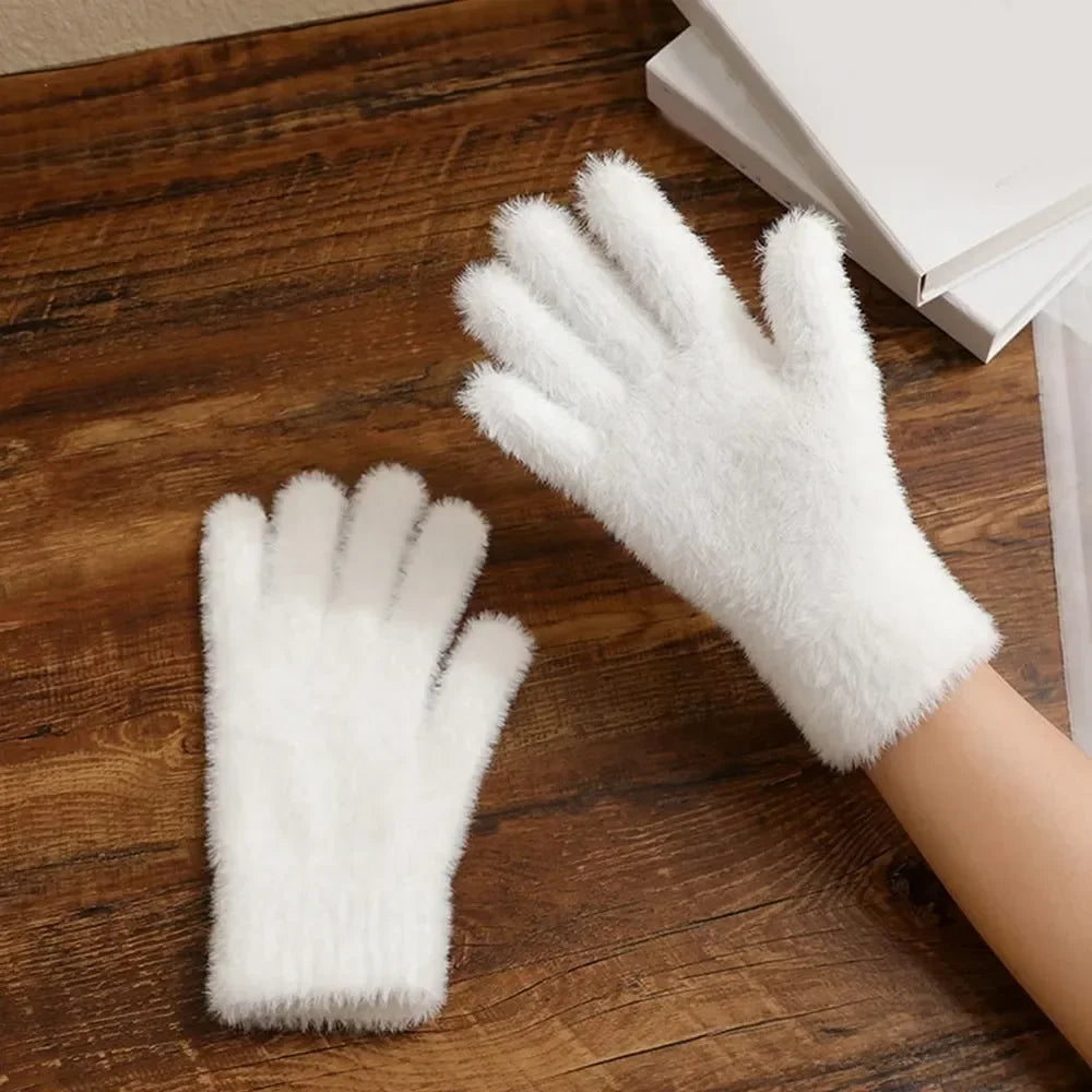 Faux Mink Fur Plush Winter Gloves – Unisex Warm Full Finger Winter Gloves SPOT