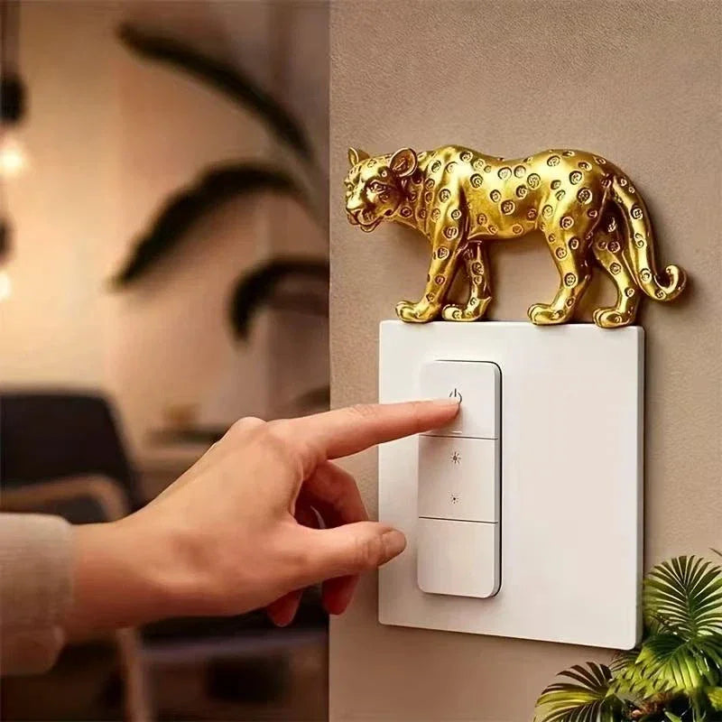 Leopard Resin Light Switch Decoration – Self-Adhesive Figurine Wall Decor Figurine SPOT