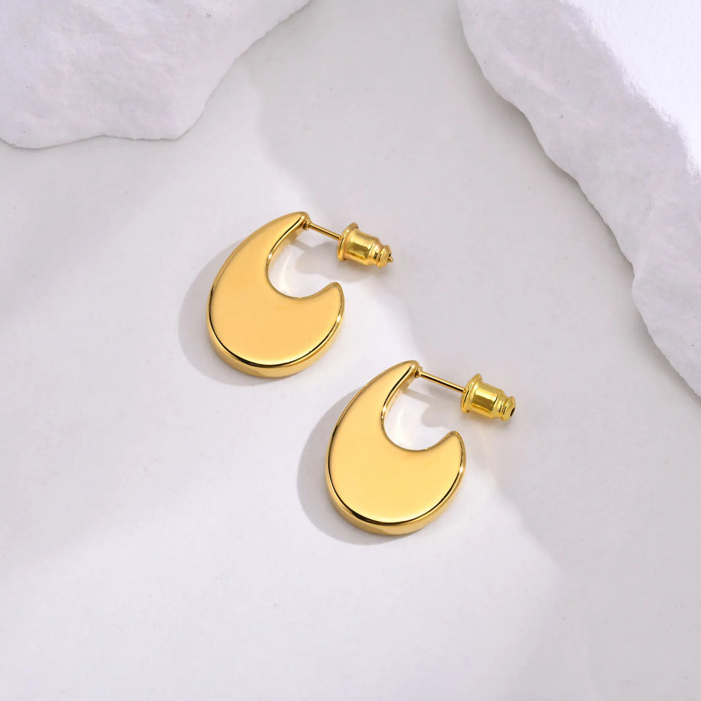 Minimalist Geometric Hoop Earrings – Gold Stainless Steel Hoop Earrings SPOT
