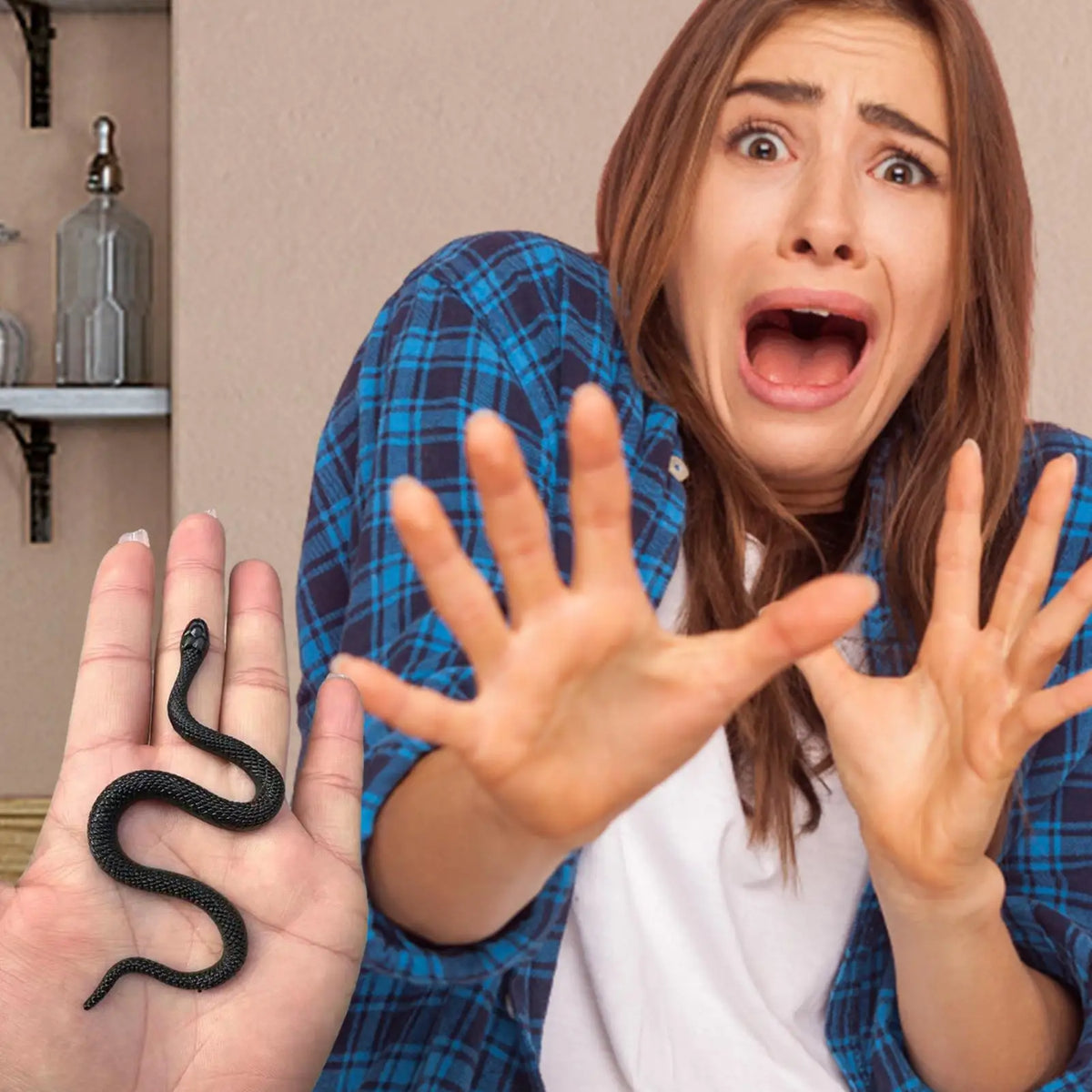 Realistic Rubber Cobra Snake Toy – Prank Toy for Halloween & Parties Novelty Prank Toy SPOT