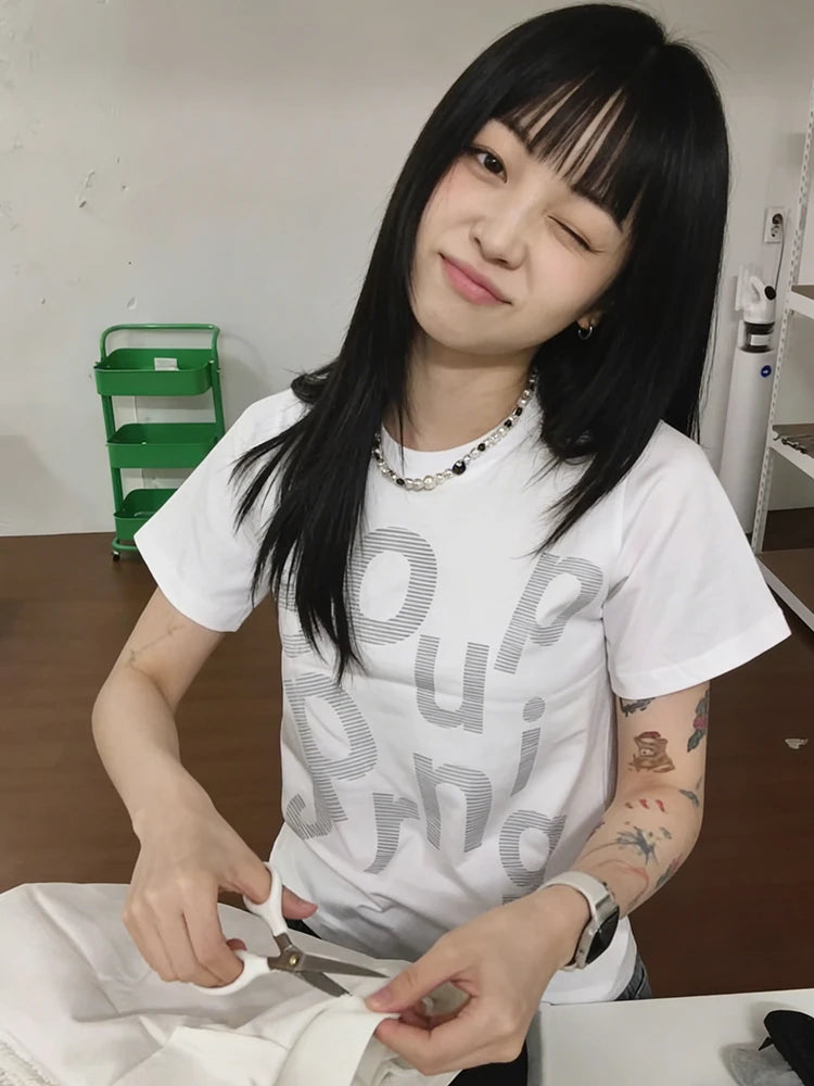 Women's Y2K Graphic Tee – Korean Japanese Streetwear T-Shirt Graphic T-Shirt SPOT