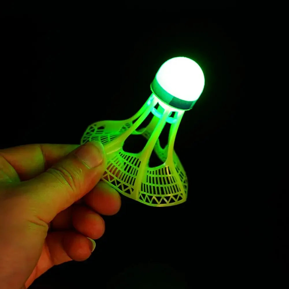 LED Luminous Badminton Shuttlecocks – Windproof Night Glow LED Badminton Shuttlecock SPOT