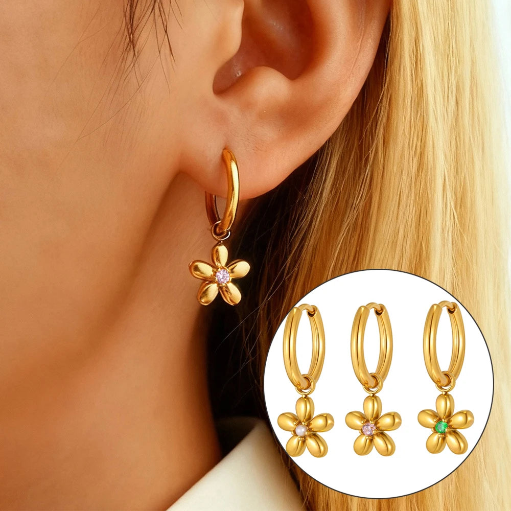 Zircon Flower Huggie Hoop Earrings | 18K Gold Plated Steel Huggie Hoop Earrings SPOT