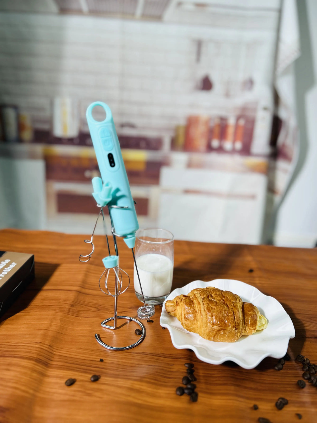 USB Rechargeable Handheld Milk Frother with Stand & Whisk Milk Frother SPOT