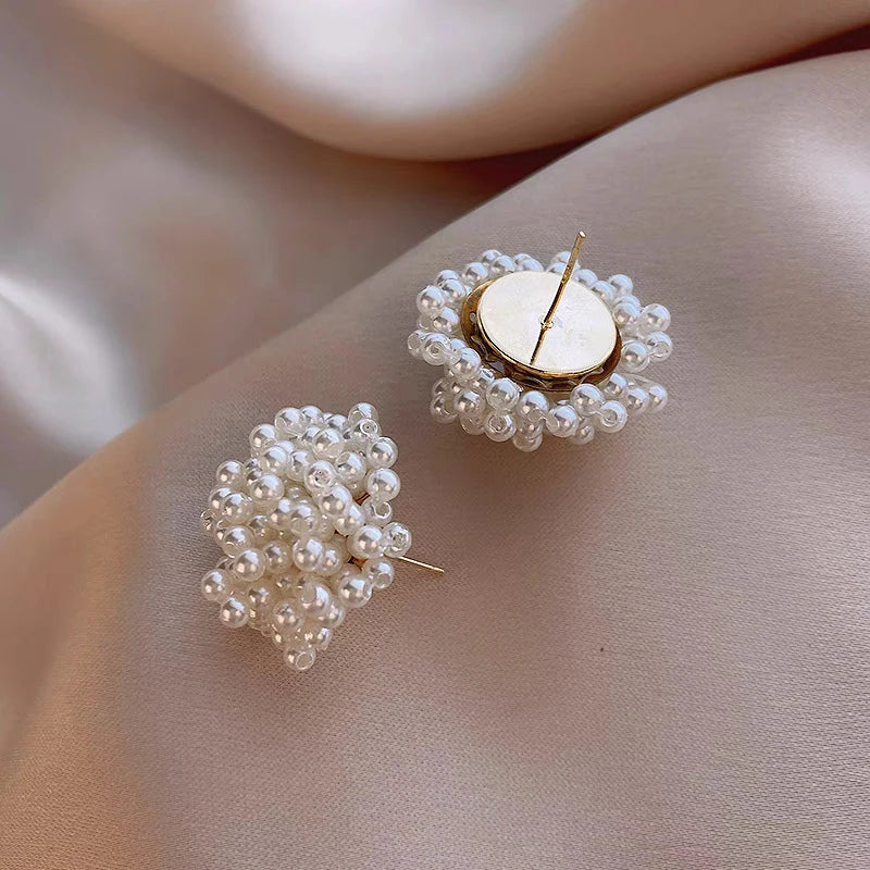 White Pearl Flower Stud Earrings – Elegant Wedding Jewelry Pearl Stud Earrings SPOT