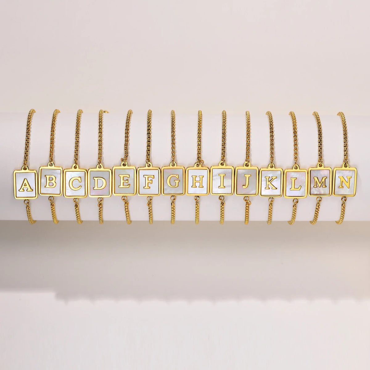 Shell Initial Letter Bracelet – Adjustable Gold Stainless Steel Initial Charm Bracelet SPOT