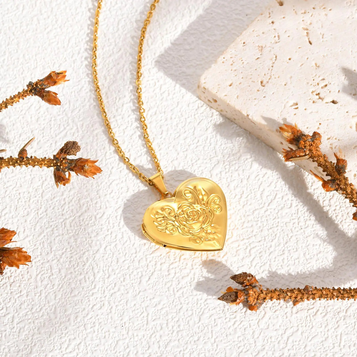 Women's Personalized Heart Photo Pendant Necklace | Custom Gift Pendant Necklace SPOT
