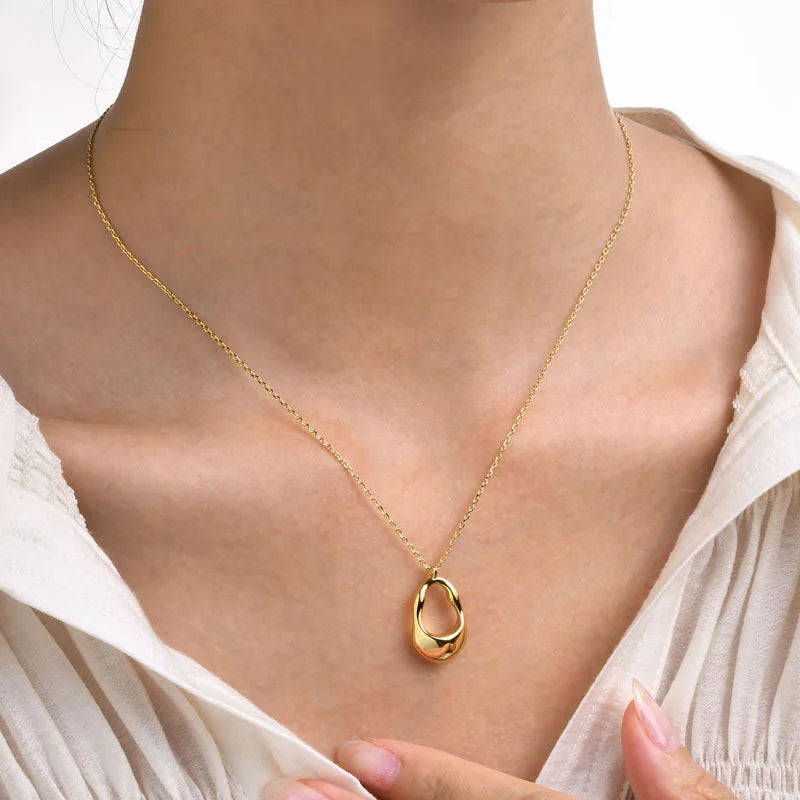 18K Gold Plated Hollow Geometric Pendant Necklace for Women Pendant Necklace SPOT