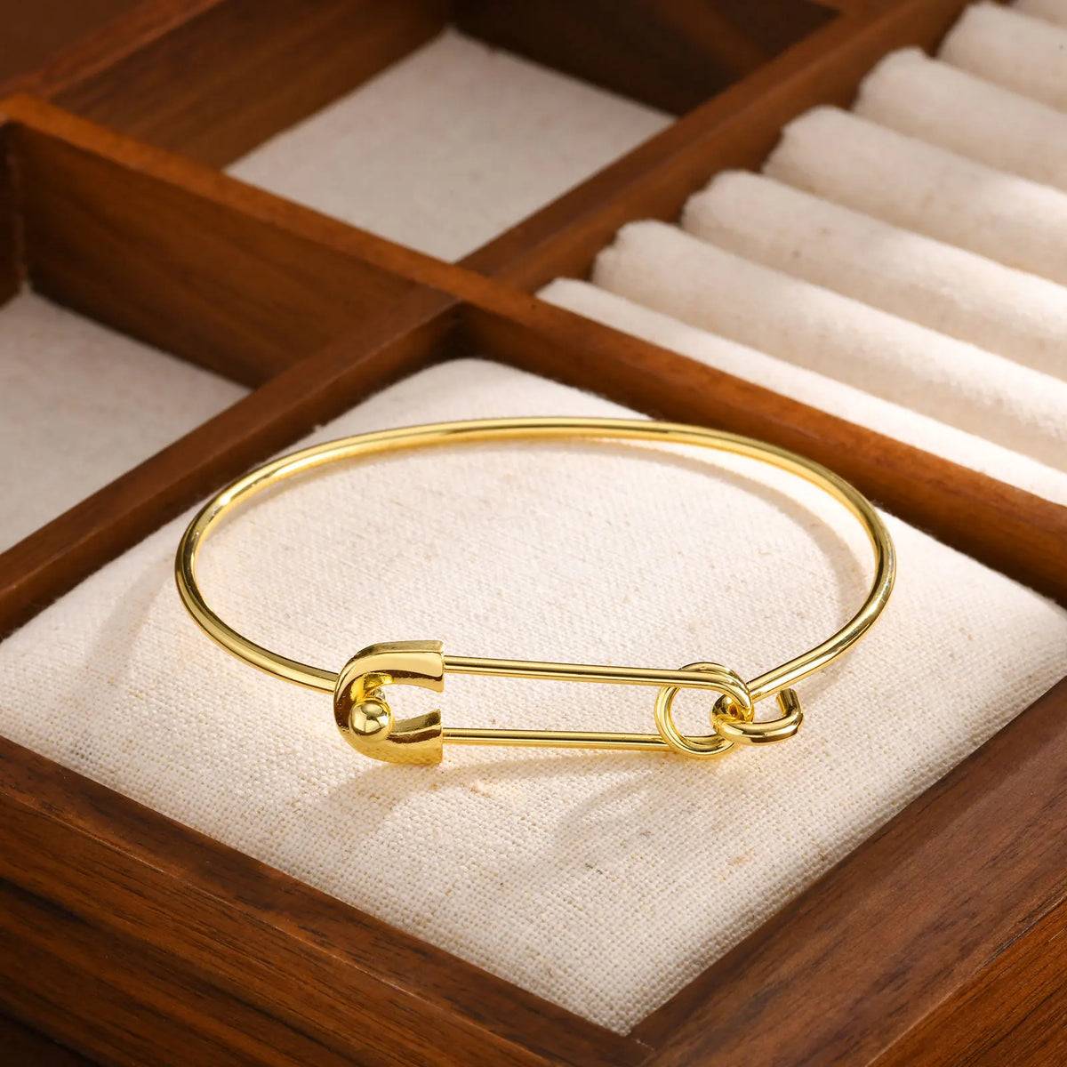 Meaeguet Gold Safety Pin Bangle Bracelet – Copper Cuff Cuff Bangle Bracelet SPOT