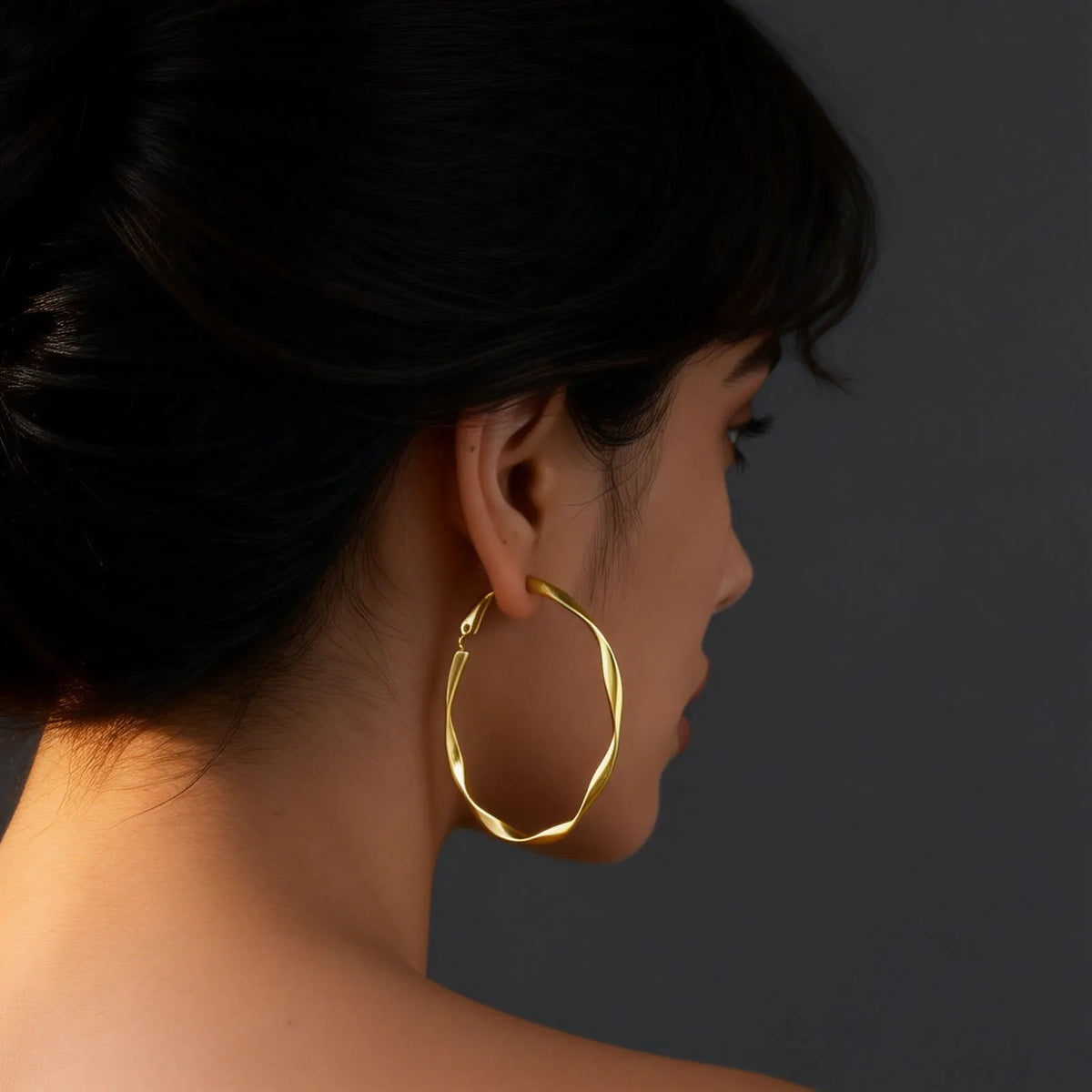 Twist Mobius Huggie Hoop Earrings – Stainless Steel, Nickel-Free Hoop Huggie Earrings SPOT