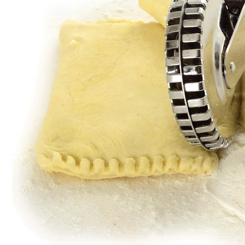 Stainless Steel Pastry Roller – Embossing & Lace Cutting Wheel Pastry Cutting Roller SPOT