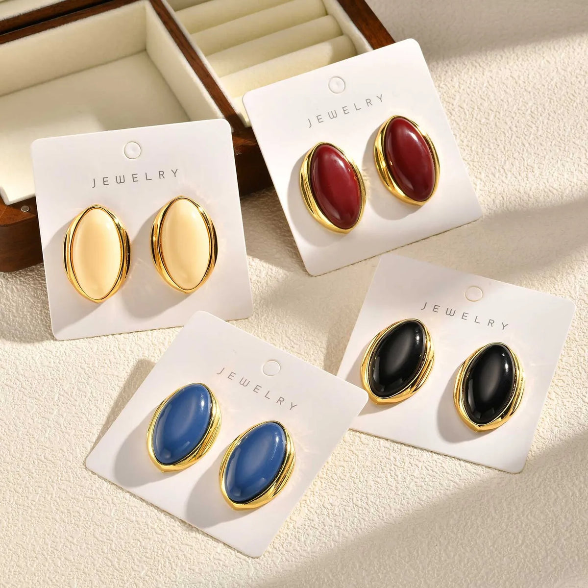 Meaeguet Geometric Resin Stud Earrings – Retro Ellipse Fashion Stud Earrings SPOT